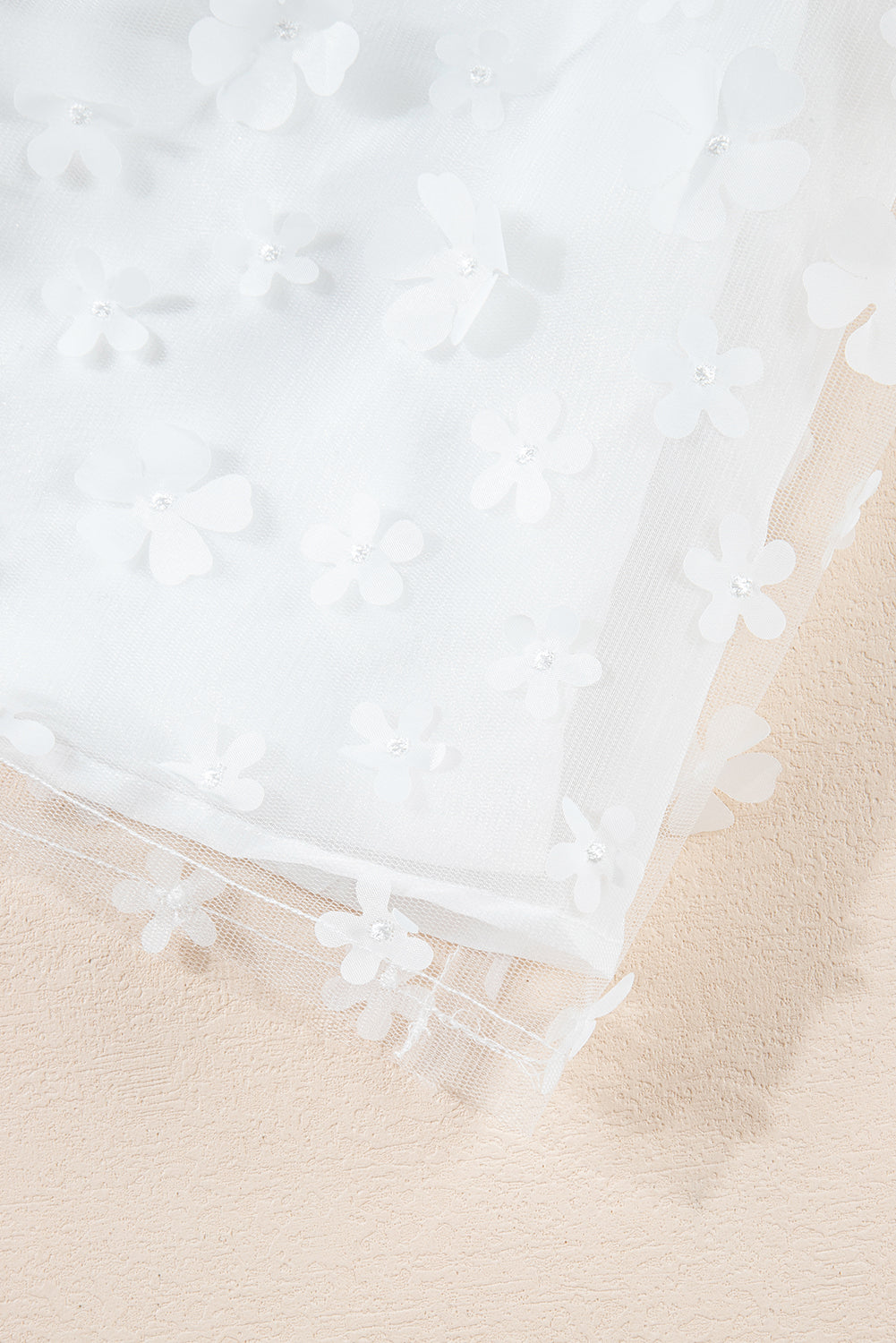 White Flower Applique Elegant Gauze Puffy Bridal Dress