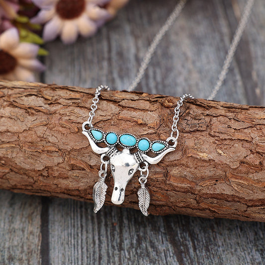 Artificial Turquoise Cow Shape Necklace